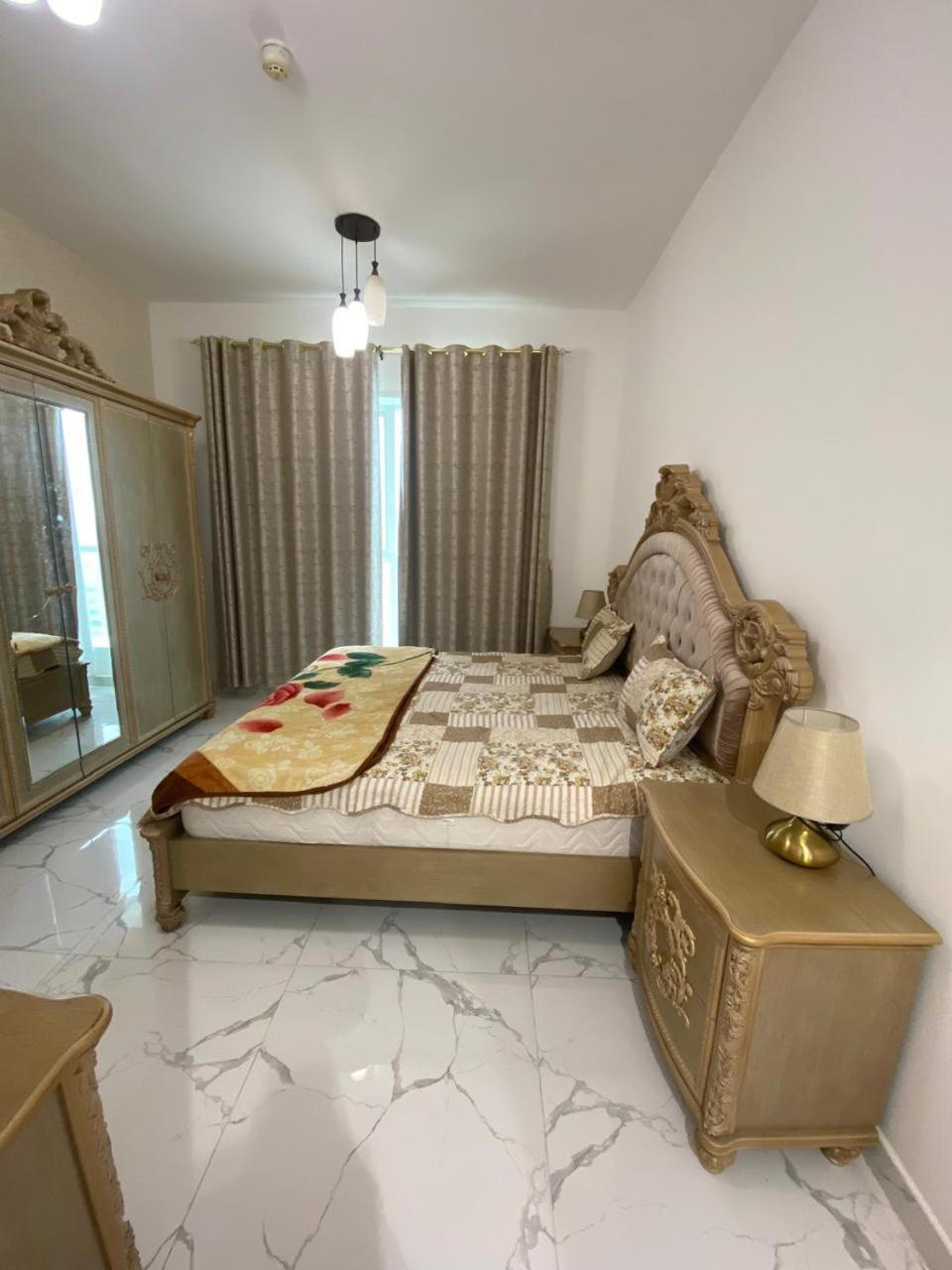 Oasis Tower 1 Apartment